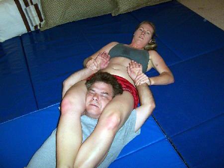 Not only is Willie not winning but Trinity has time to pose for the camera!